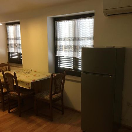 Ara-Aradi Apartamento Baška Exterior foto
