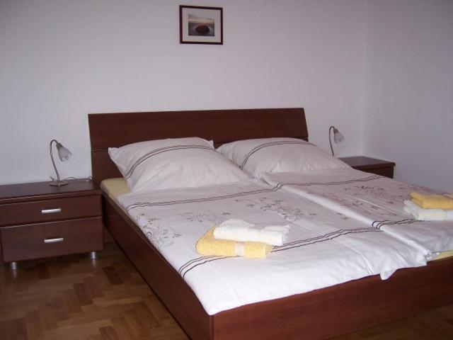 Ara-Aradi Apartamento Baška Exterior foto