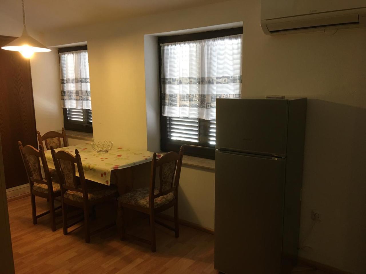 Ara-Aradi Apartamento Baška Exterior foto